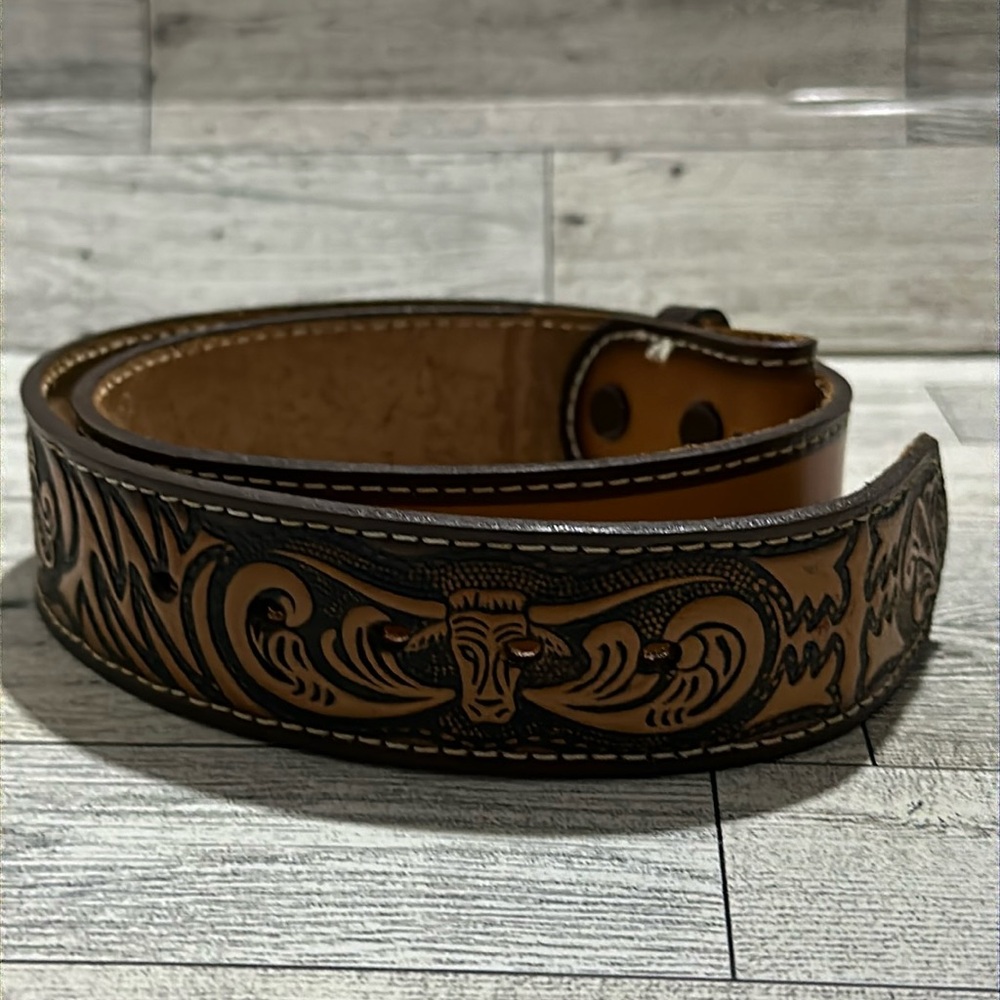 Brown leather embossed cowboy belt size 29